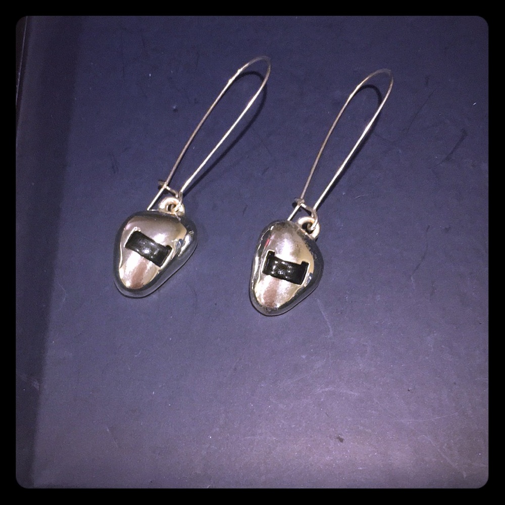Contemporary silver elegant earrings ✨